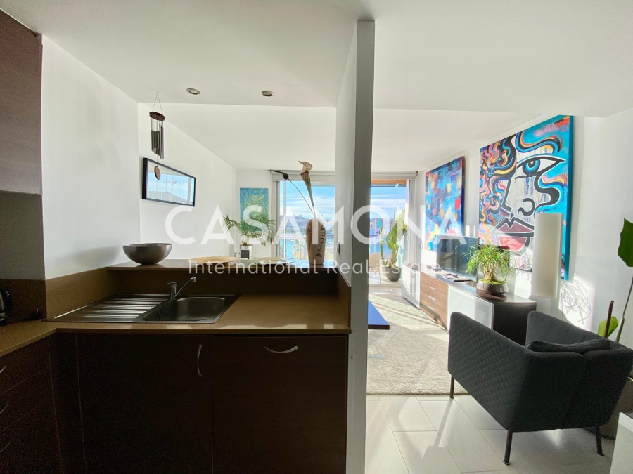 Erstaunliches Penthouse mit 1 Schlafzimmer mit Blick auf Barcelona Erstaunliches Penthouse mit 1 Schlafzimmer mit Blick auf Barcelona