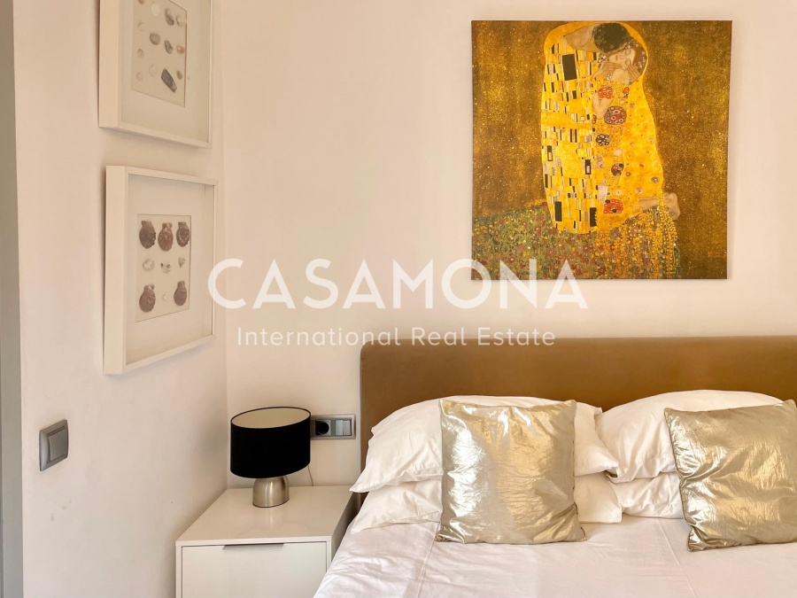 Increíble Ático de 1 dormitorio con vistas a Barcelona Increíble Ático de 1 dormitorio con vistas a Barcelona