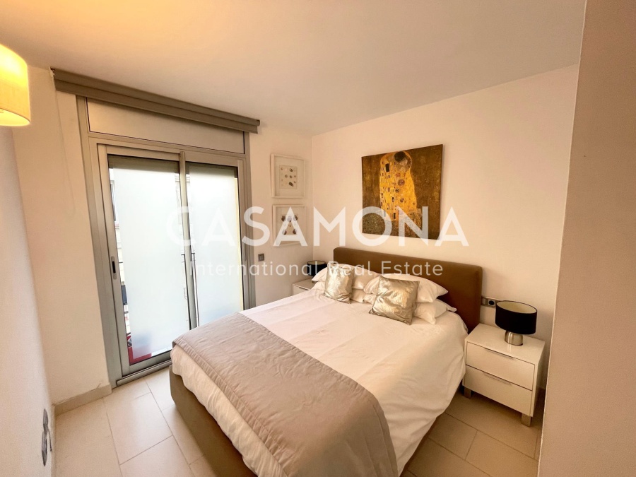 Amazing 1 Bedroom Penthouse with Views of Barcelona Amazing 1 Bedroom Penthouse with Views of Barcelona