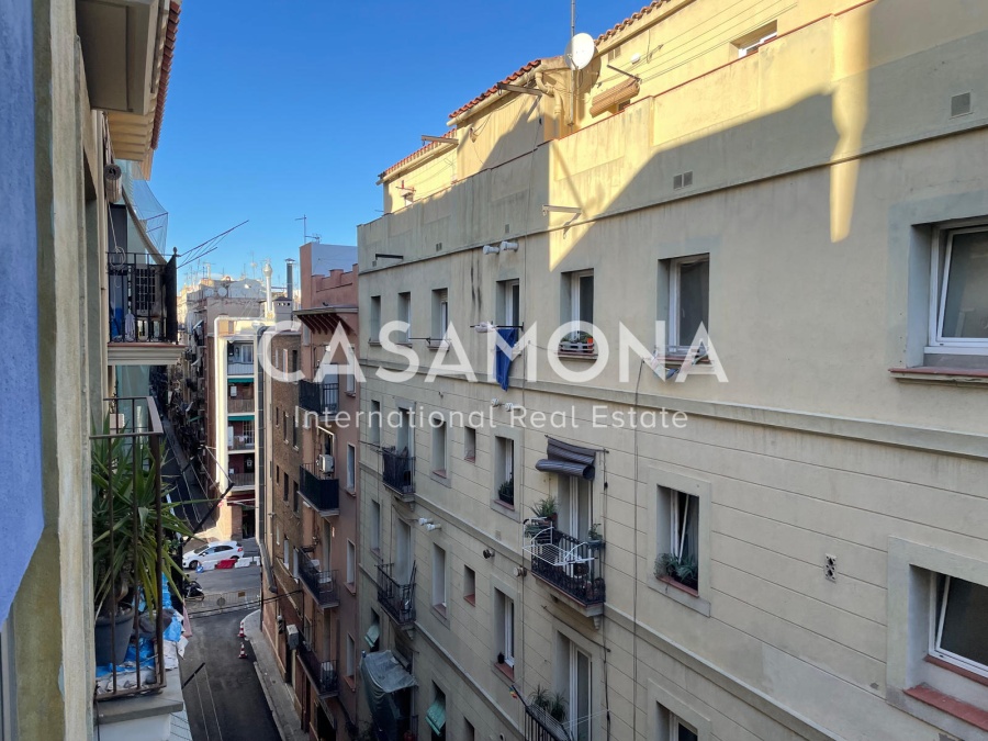 Increíble Ático de 1 dormitorio con vistas a Barcelona Increíble Ático de 1 dormitorio con vistas a Barcelona