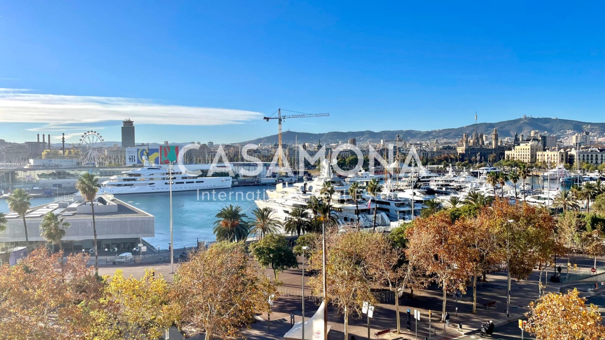 Amazing 1 Bedroom Penthouse with Views of Barcelona Amazing 1 Bedroom Penthouse with Views of Barcelona