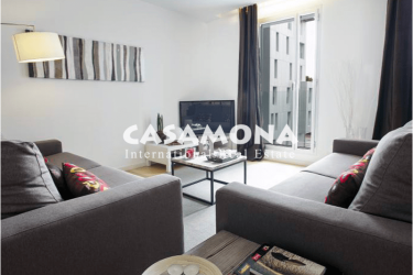 Impressionant apartament de 3 habitacions just al costat de la platja del Poble Nou Impressionant apartament de 3 habitacions just al costat de la platja del Poble Nou