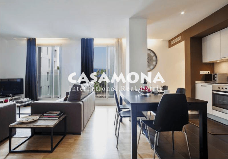 Stunning 3-Bedroom Apartment just next to the Beach in Poble Nou