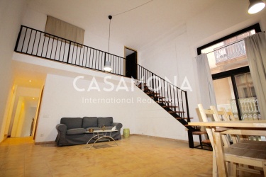 Spacious 3 Bedroom Apartment in The Heart of The Gothic Quarter