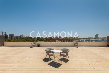 Spacious 2 Bedroom Apartment with spectacular views over Barcelona's skyline Spacious 2 Bedroom Apartment with spectacular views over Barcelona's skyline
