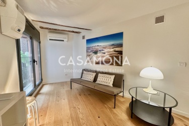 Beautiful and Charming 1 Bedroom Apartment in the Heart of El Born Beautiful and Charming 1 Bedroom Apartment in the Heart of El Born
