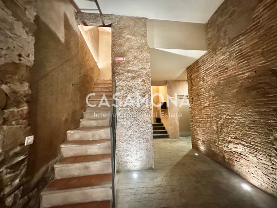 Beautiful and Charming 1 Bedroom Apartment in the Heart of El Born Beautiful and Charming 1 Bedroom Apartment in the Heart of El Born