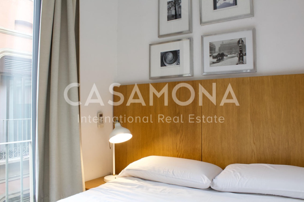 Impresionante Apartamento de 2 dormitorios junto a la Plaza Reial Impresionante Apartamento de 2 dormitorios junto a la Plaza Reial