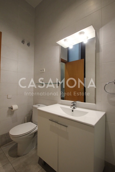 Studio cosy avec ascenseur, balcon et vue sur plaza reial Studio cosy avec ascenseur, balcon et vue sur plaza reial
