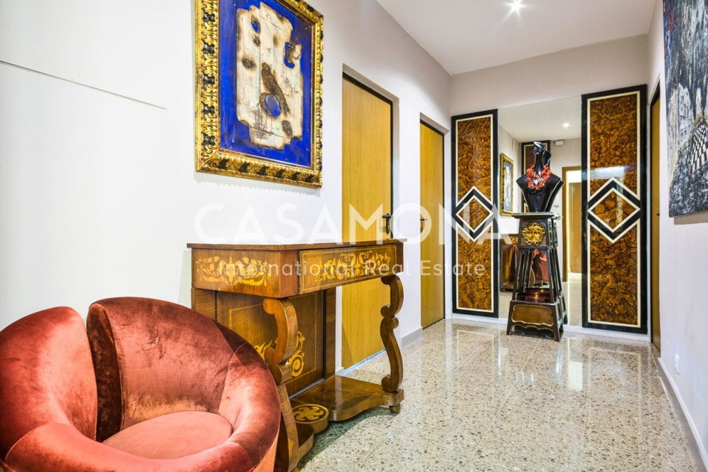 Apartament de 2 habitacions elegant a prop de Plaça Catalunya Apartament de 2 habitacions elegant a prop de Plaça Catalunya