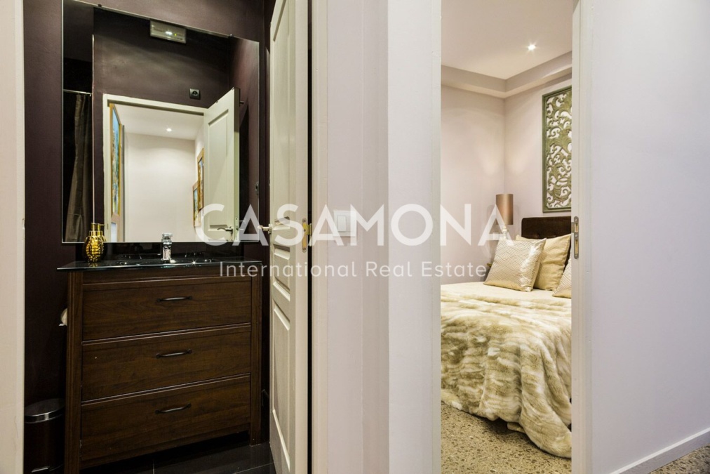 Stilvolles Apartment mit 2 Schlafzimmern in der Nähe der Plaza Catalunya Stilvolles Apartment mit 2 Schlafzimmern in der Nähe der Plaza Catalunya