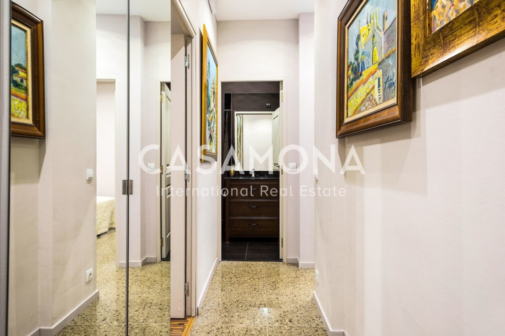 Appartement élégant de 2 chambres à coucher près de Plaza Catalunya Appartement élégant de 2 chambres à coucher près de Plaza Catalunya