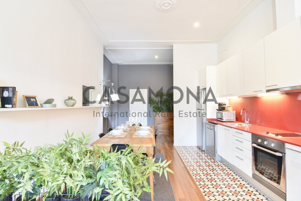 Increíble apartamento de 2 dormitorios con vistas al Port Vell en la Barceloneta