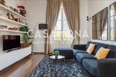 Luxurious 3 Bedroom Apartment with Pool and Multiple Balconies