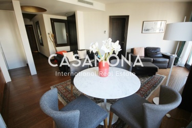 Elegante apartamento de 1 dormitorio con balcón con vistas a La Rambla