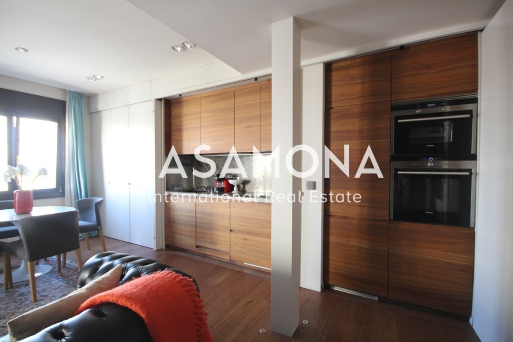 Apartament elegant d' 1 Habitació amb balcó i vista sobre la Rambla Apartament elegant d' 1 Habitació amb balcó i vista sobre la Rambla