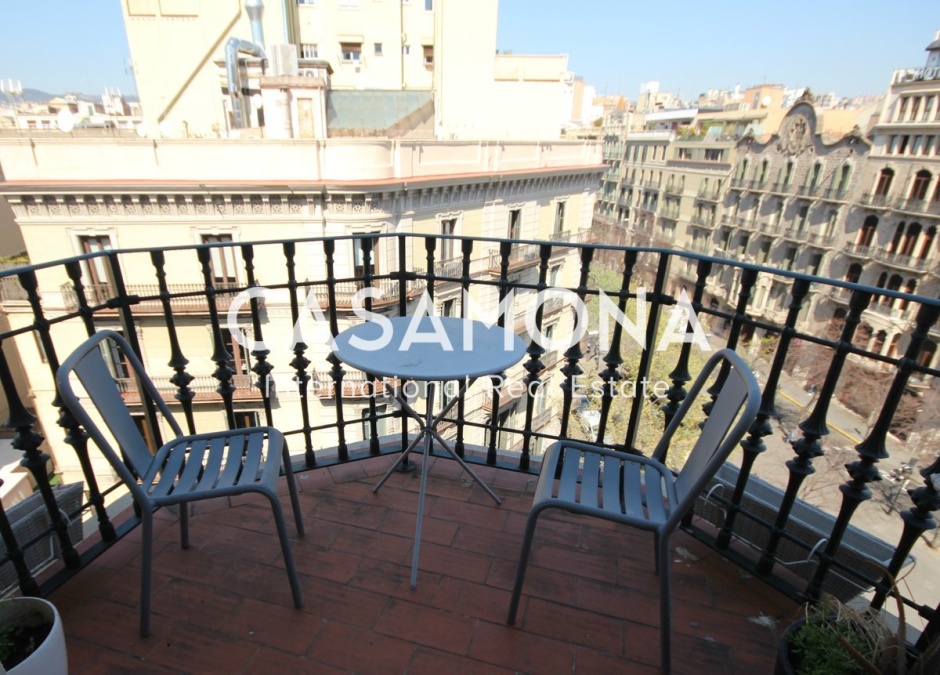 Apartament elegant d' 1 Habitació amb balcó i vista sobre la Rambla Apartament elegant d' 1 Habitació amb balcó i vista sobre la Rambla