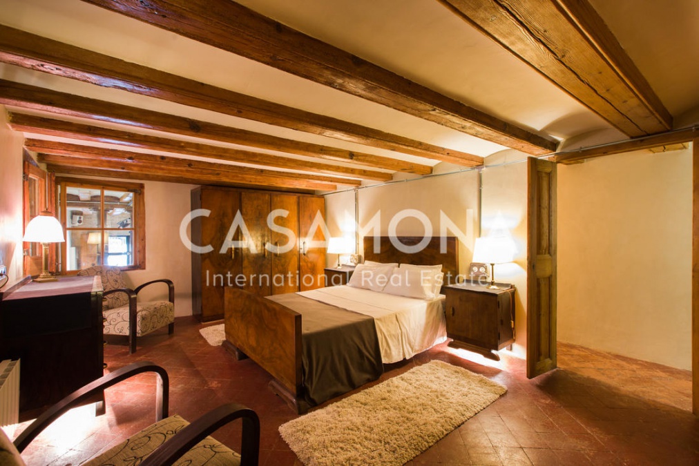 (SOLD) Appartement de 3 chambres avec murs en pierre romaine - Loft en duplex à El Gòtic (SOLD) Appartement de 3 chambres avec murs en pierre romaine - Loft en duplex à El Gòtic