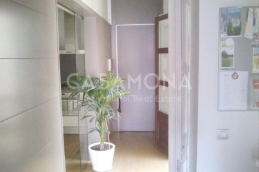 (VENUT) Ampli i lluminós apartament de 3 dormitoris amb balcó a l'Eixample