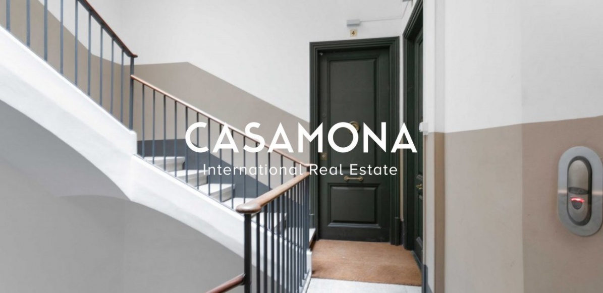 Luminous and Spacious 2 Bedroom Apartment with Balcony in El Born