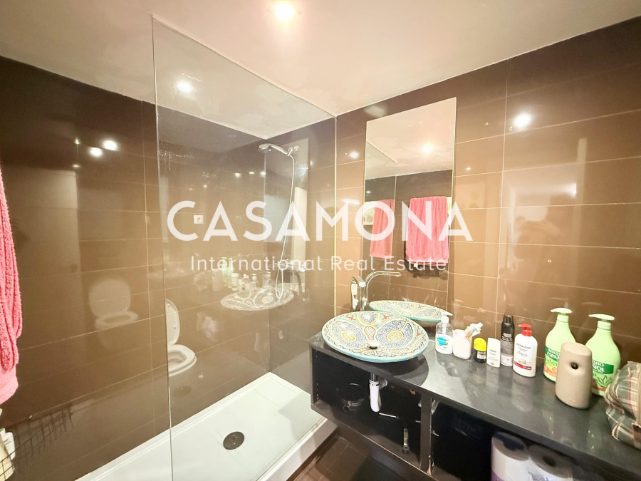Buy to let Opportunity - Apartamento céntrico con techos bajos en Gótico Buy to let Opportunity - Apartamento céntrico con techos bajos en Gótico
