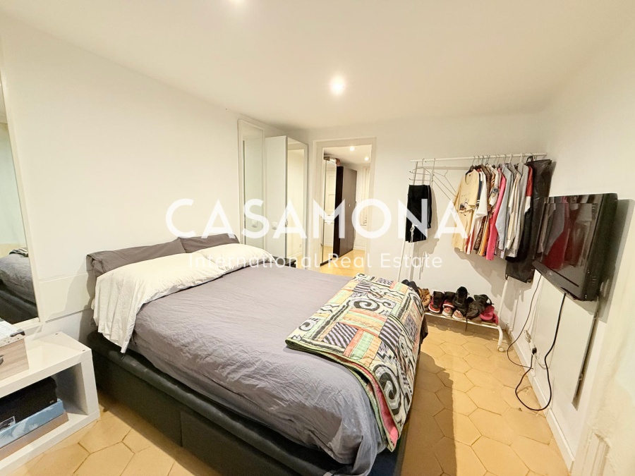 Acheter pour louer Opportunité - Appartement situé au centre avec plafonds bas à Gótico