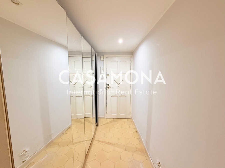 Acheter pour louer Opportunité - Appartement situé au centre avec plafonds bas à Gótico