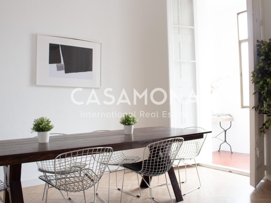 Appartement lumineux et spacieux de 4 chambres avec balcons à Eixample Appartement lumineux et spacieux de 4 chambres avec balcons à Eixample