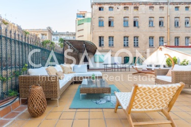 Bright and Exclusive 5 Bedrooms Apartment with Private Terrace in Eixample Bright and Exclusive 5 Bedrooms Apartment with Private Terrace in Eixample