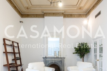 Bright and Exclusive 5 Bedrooms Apartment with Private Terrace in Eixample Bright and Exclusive 5 Bedrooms Apartment with Private Terrace in Eixample