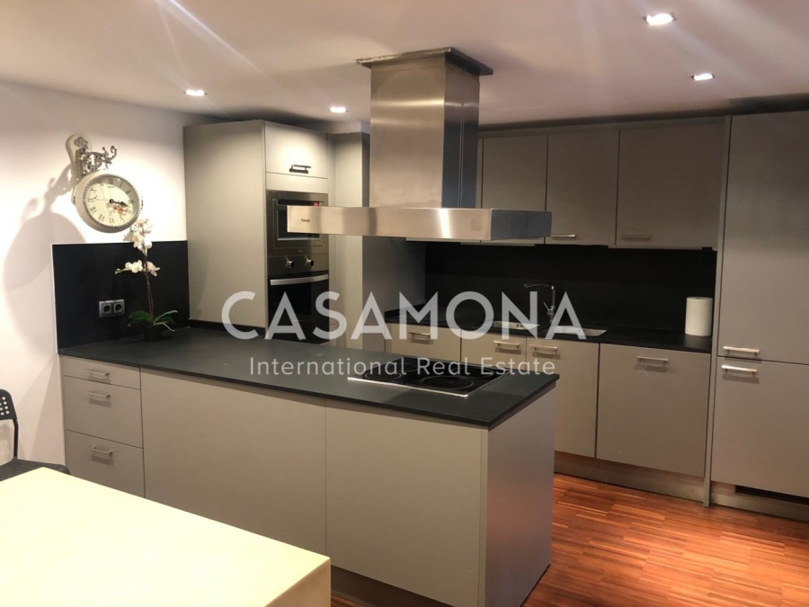 Moderno y espacioso apartamento de 1 dormitorio en Sant Gervasi
