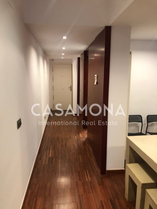 Modern and Spacious 1 Bedroom Apartment in Sant Gervasi