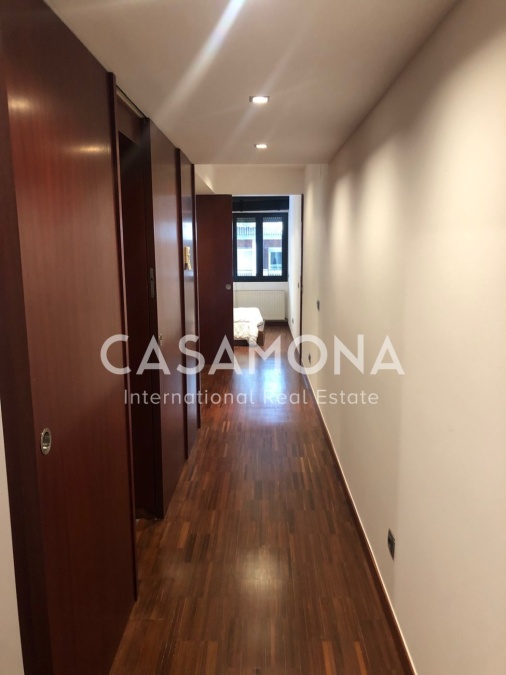 Apartament modern i ampli d'1 dormitori a Sant Gervasi