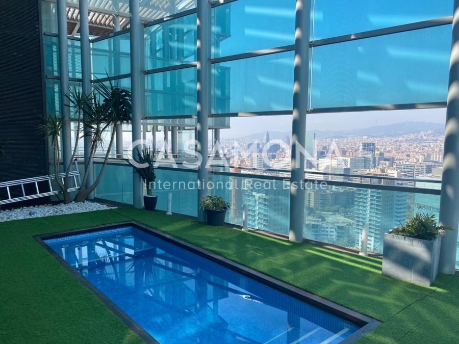 Penthouse duplex exclusif au 25ème étage avec piscine privée à Diagonal Mar
