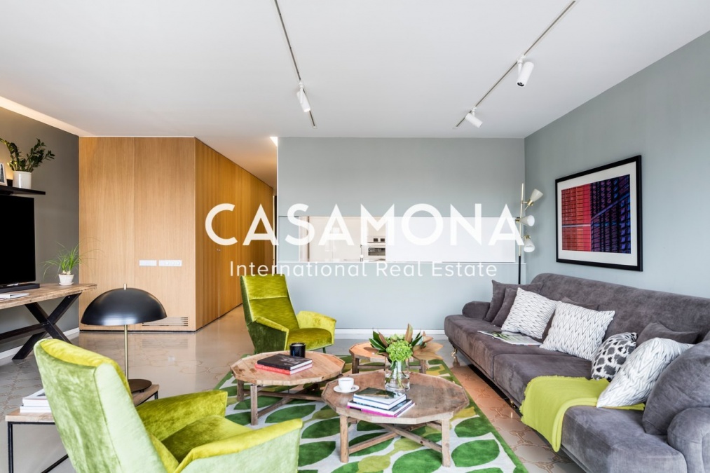 Lujoso apartamento de 4 dormitorios con piscina y terraza en Sarria Lujoso apartamento de 4 dormitorios con piscina y terraza en Sarria