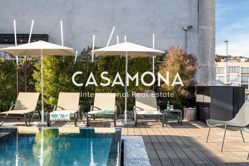 Luxós Apartament de 4 Dormitoris amb Piscina i Terrassa a Sarrià Luxós Apartament de 4 Dormitoris amb Piscina i Terrassa a Sarrià