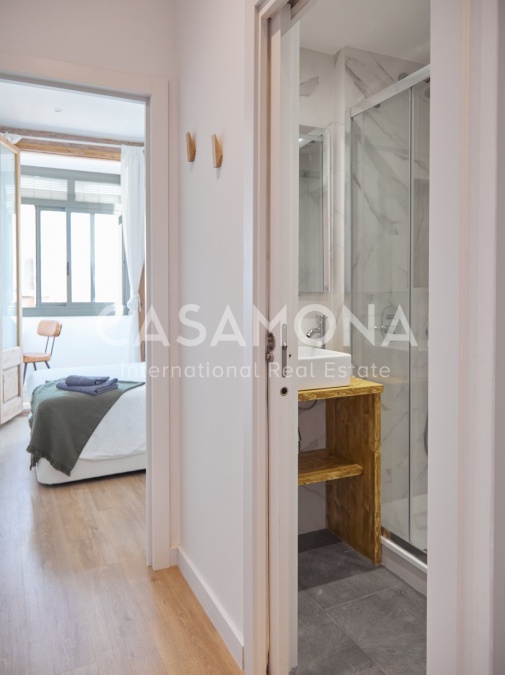 Fully Renovated 3 Bedroom Apartment in Gracia