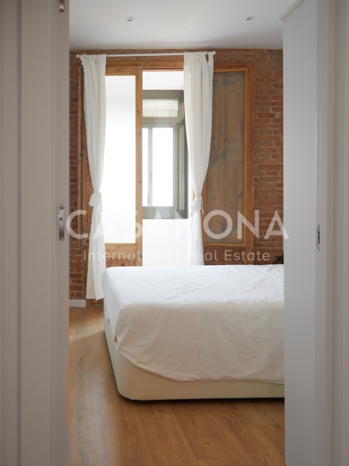 Fully Renovated 3 Bedroom Apartment in Gracia