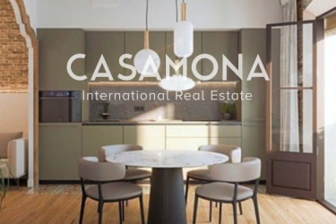 (SOLD) Charming Loft Apartment with Catalan Features in The Heart of El Born