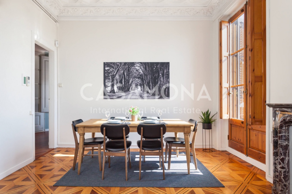Precioso y moderno apartamento de 2 dormitorios en el corazón de Barcelona Precioso y moderno apartamento de 2 dormitorios en el corazón de Barcelona