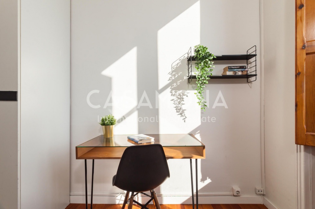 Preciós i Modern Apartament de 2 Dormitoris al cor de Barcelona