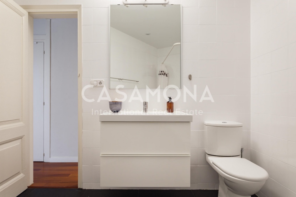 Preciós i Modern Apartament de 2 Dormitoris al cor de Barcelona