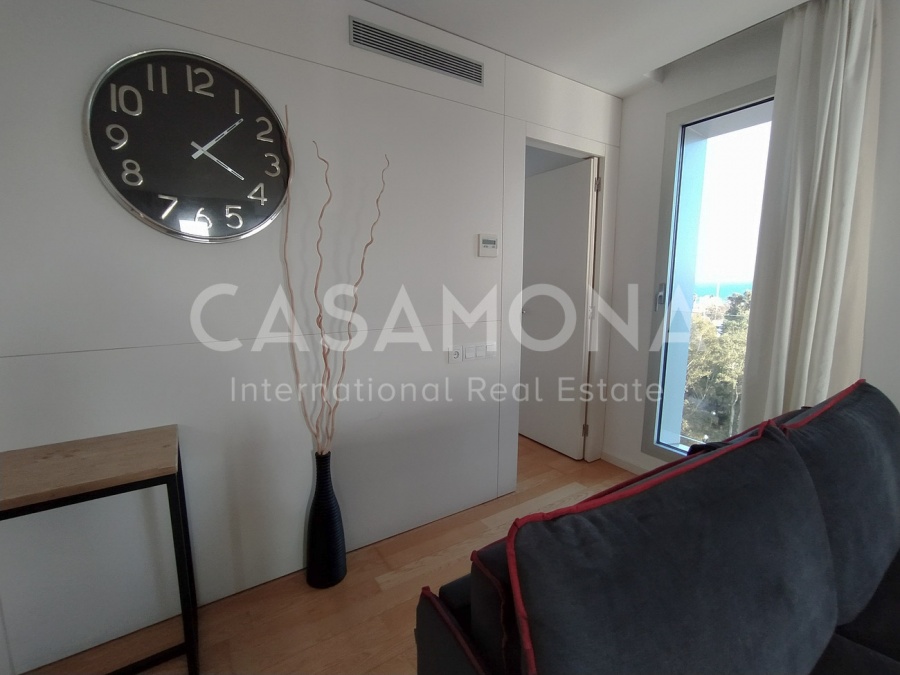 Apartamento de 2 dormitorios y 2 baños con impresionantes vistas en Poble Nou