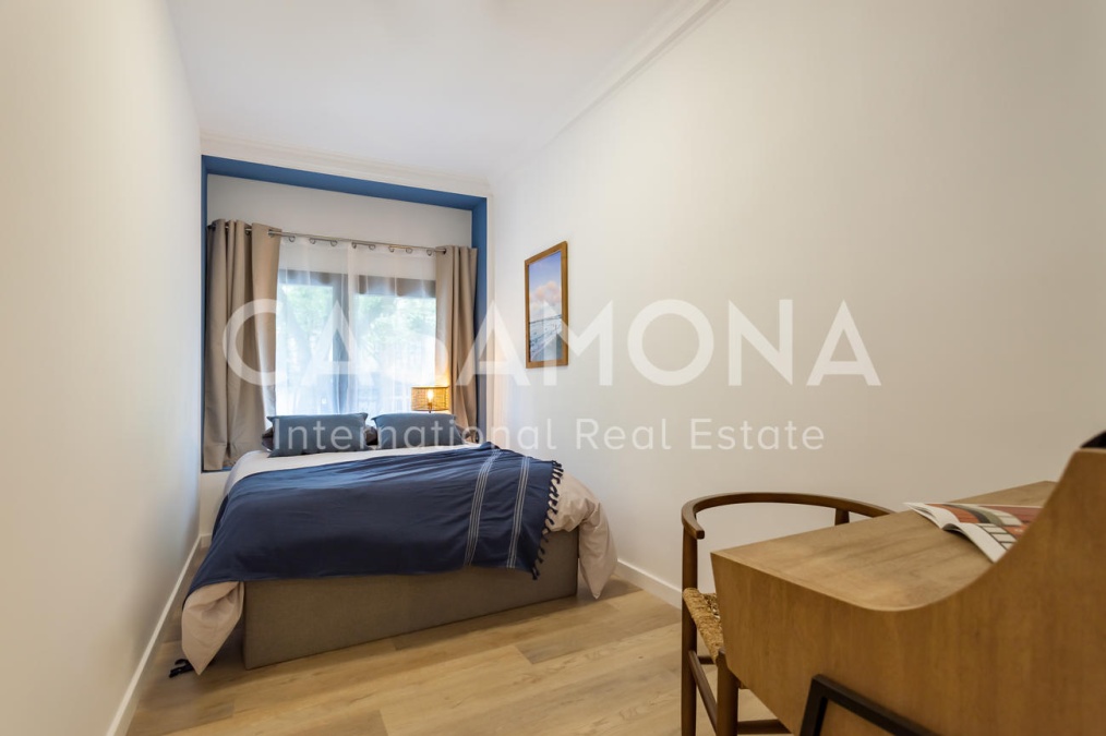 Luminoso y amplio apartamento de 3 dormitorios en Eixample Dreta Luminoso y amplio apartamento de 3 dormitorios en Eixample Dreta