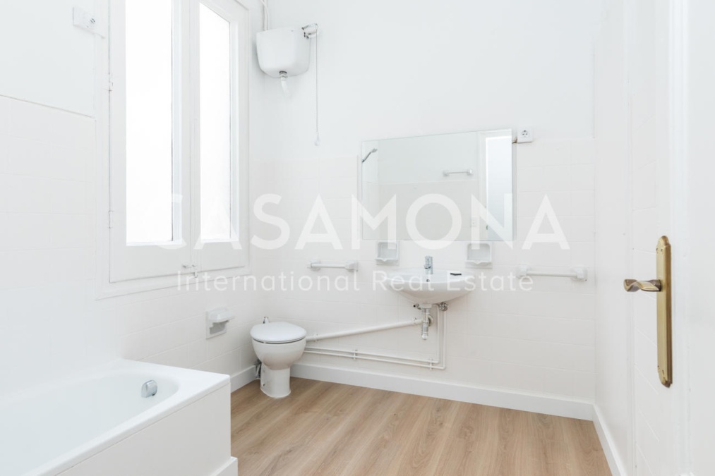 Schöne 5-Zimmer-Wohnung in perfekter Lage an der Gran Vía