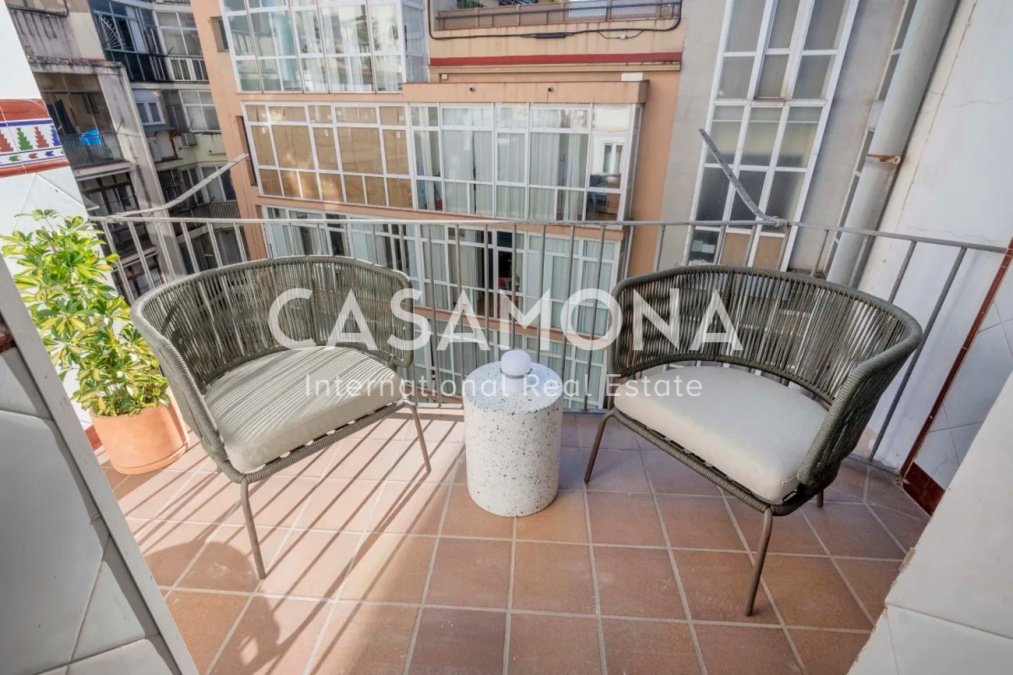 Elegant Residència de 4 Habitacions a Gran Via a l’Eixample Esquerra Elegant Residència de 4 Habitacions a Gran Via a l’Eixample Esquerra
