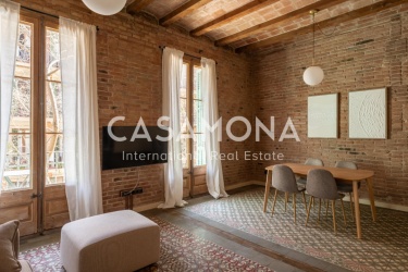 Appartement de 3 chambres récemment rénové avec des caractéristiques catalanes près du Passeig de Gràcia Appartement de 3 chambres récemment rénové avec des caractéristiques catalanes près du Passeig de Gràcia