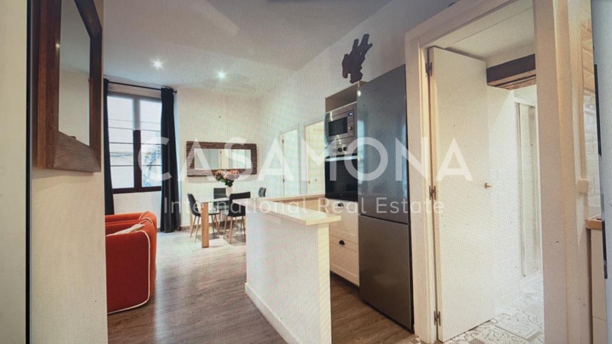 Modern 2 Bedroom 2 Bathroom Apartment with Traditional Catalan Features in Sant Pere