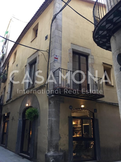 Appartement moderne de 2 chambres et 2 salles de bains avec des caractéristiques catalanes traditionnelles à Sant Pere Appartement moderne de 2 chambres et 2 salles de bains avec des caractéristiques catalanes traditionnelles à Sant Pere