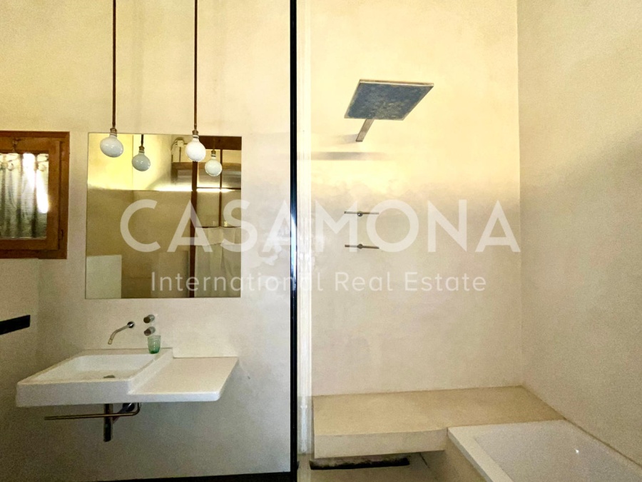 Vive como un rey: Apartamento histórico de 3 habitaciones y 2 baños en El Born Vive como un rey: Apartamento histórico de 3 habitaciones y 2 baños en El Born